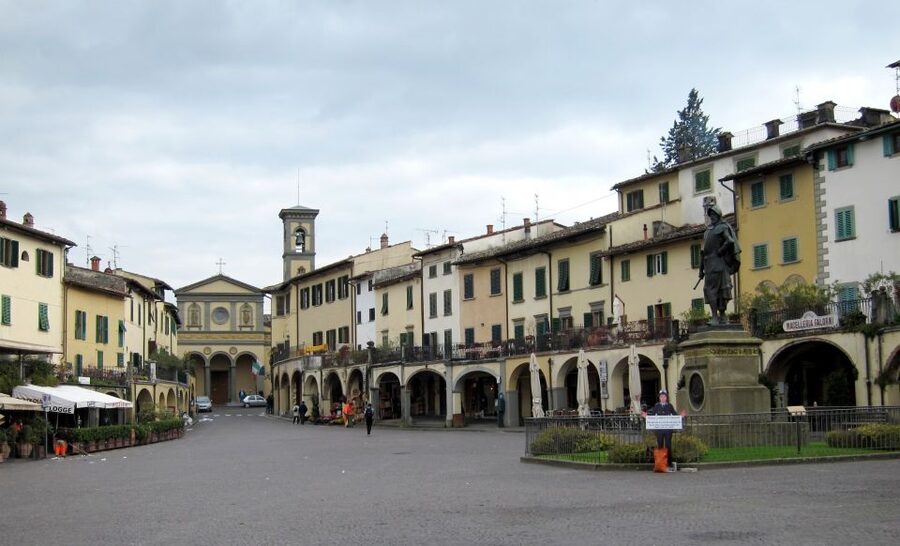 From Florence: Chianti Wine Tastings at Sunset Day Trip - The sunset dinner option