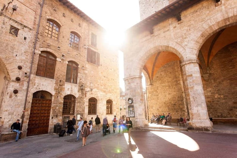 From Florence: San Gimignano, Siena, and Chianti Wine Tour - Siena: grand squares and a tight schedule