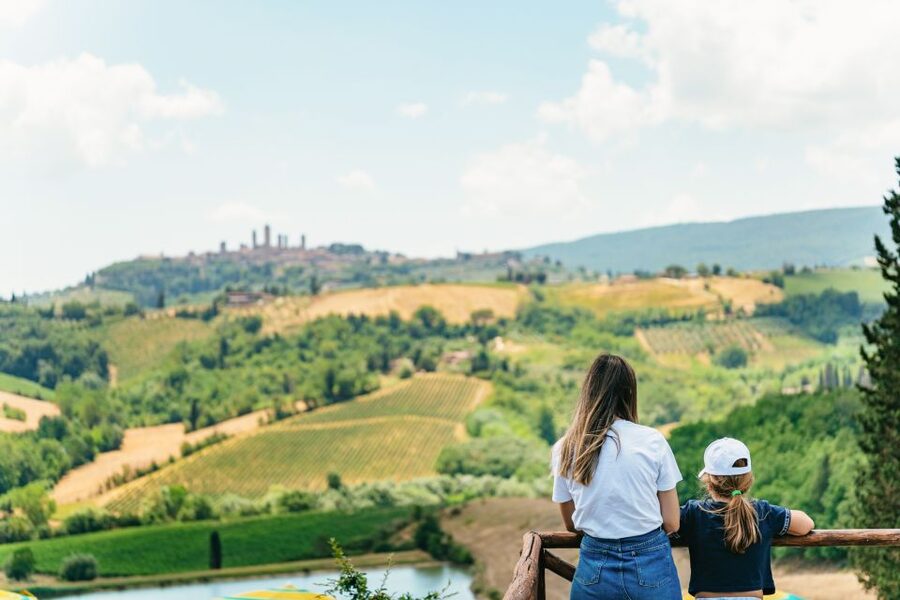 From Florence: Siena, San Gimignano, Pisa & Lunch at Winery - Four famous stops, one very full day