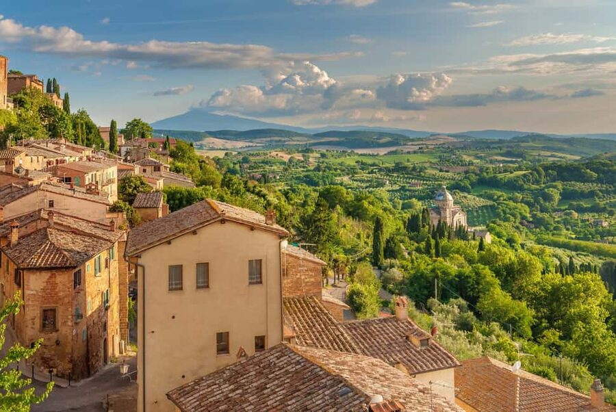 From Florence: Tuscany, Siena, San Gimignano & Winery Lunch - Meeting your guide in Florence