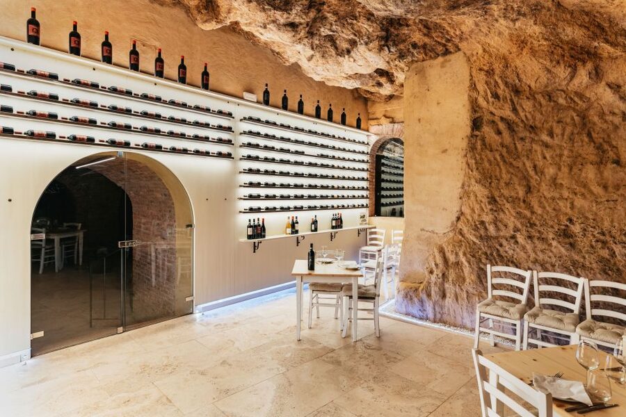 From Florence: Val D'Orcia Tour with Wine Tasting - Who should book this day trip
