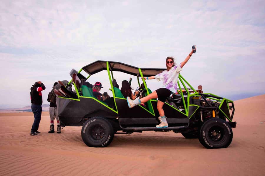 From Lima: Ballestas Islands, Huacachina, and Vineyard Tour - The early road south from Lima