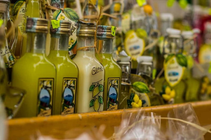 From Naples: Sorrento & Pompeii Tour with Limoncello Tasting - The drive toward Sorrento and the Amalfi Coast
