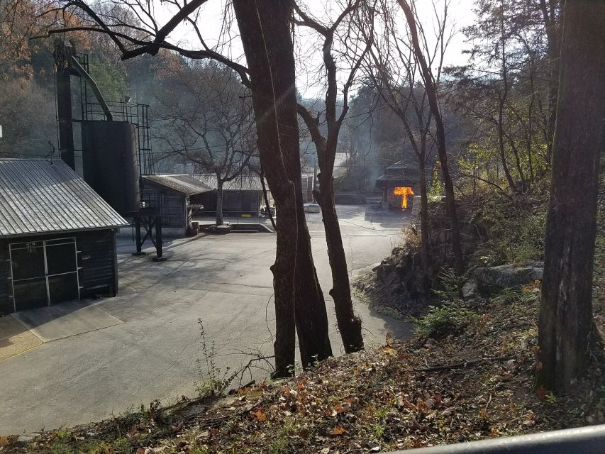 From Nashville: Lynchburg Jack Daniel's Distillery Tour - The tasting, and why your ID is essential
