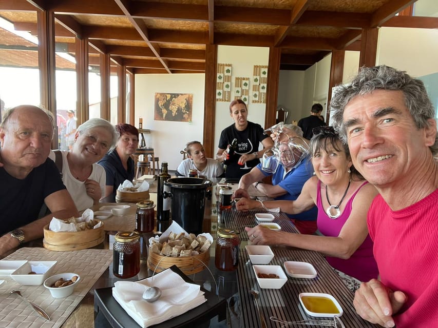 From Pinhão: Douro Valley Tour w/ Wine Tasting and Boat Trip - Choosing table wine or Port