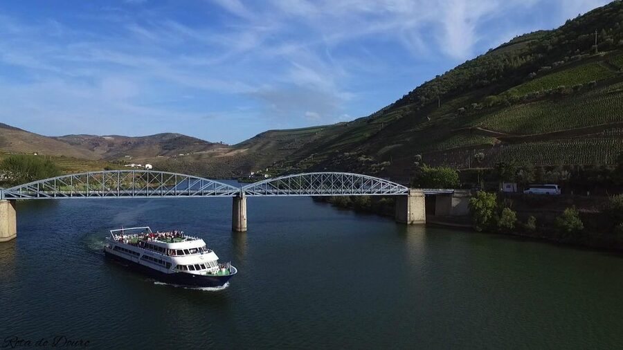 From Porto: Douro River Cruise, Winery Visit & Lunch - Key points at a glance