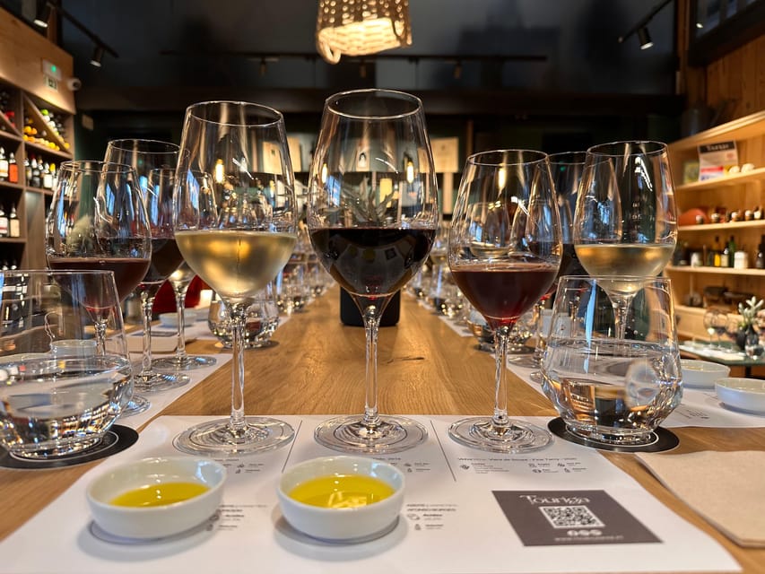 From Porto: Premium Douro Valley Small-Group Wine Tour - A premium lunch with wine and fire