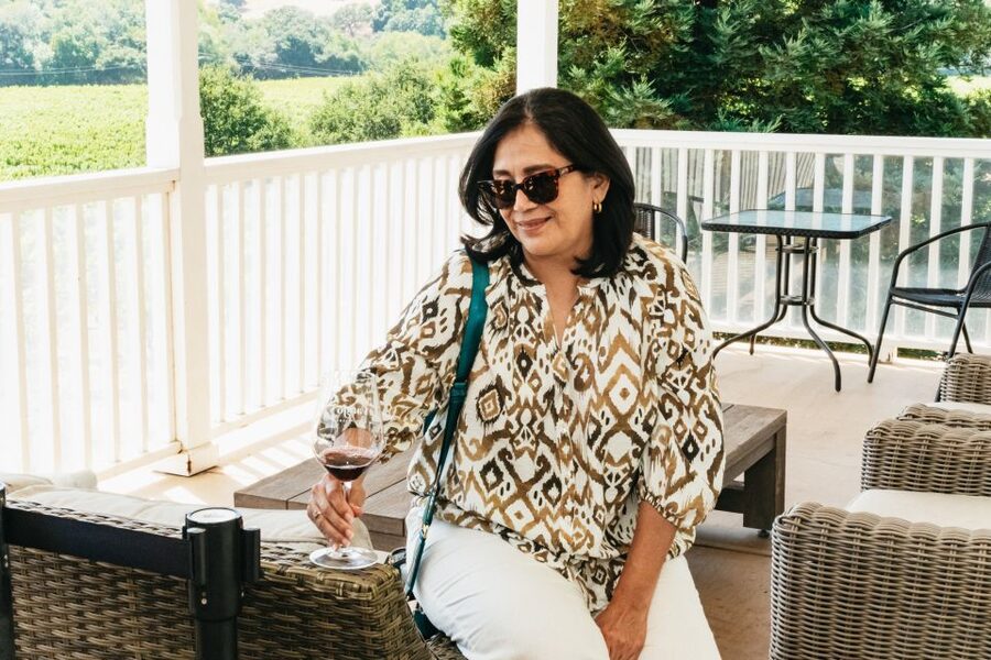 From San Francisco: Napa & Sonoma Valley Full-Day Wine Tour - Sonoma Square brings a welcome break