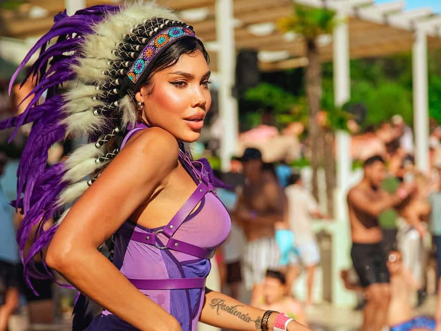 From Split: Brač Island Beach Bar and Pool Party - Sunbeds, cabanas, and the water
