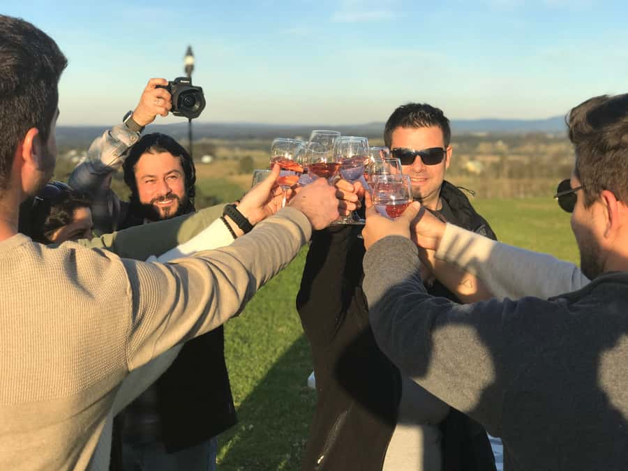 From Sydney: Hunter Valley Wine Tasting & Winery Picnic Tour - How the guides shape the experience