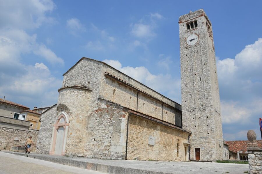 From Verona: Amarone Half-Day Wine Tasting Tour - Inside the local Amarone winery