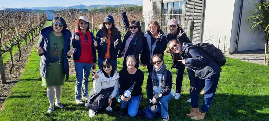 From Wellington: Martinborough Winery Tour - First pour: Poppies Martinborough