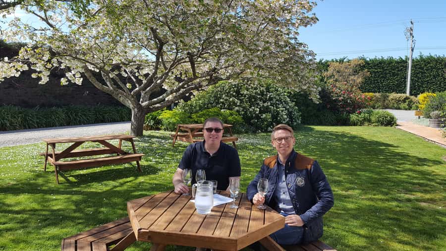 From Wellington: Martinborough Winery Tour - Palliser can be the best place for lunch
