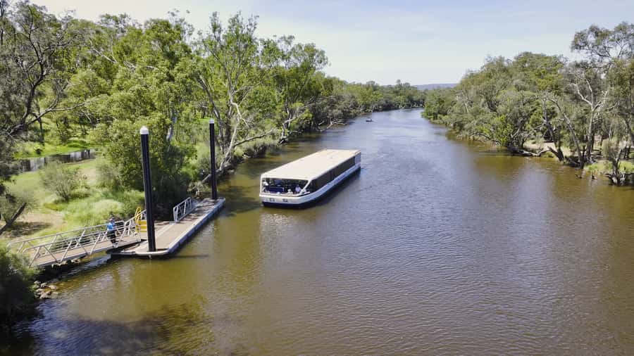 Full-Day Swan Valley Wineries with Lunch and River Cruise - Why the boat ride makes this tour different