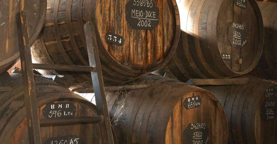 Funchal: H.M. Borges Winery Guided Tour with Wine Tasting - H.M. Borges: Madeira wine in the heart of Funchal