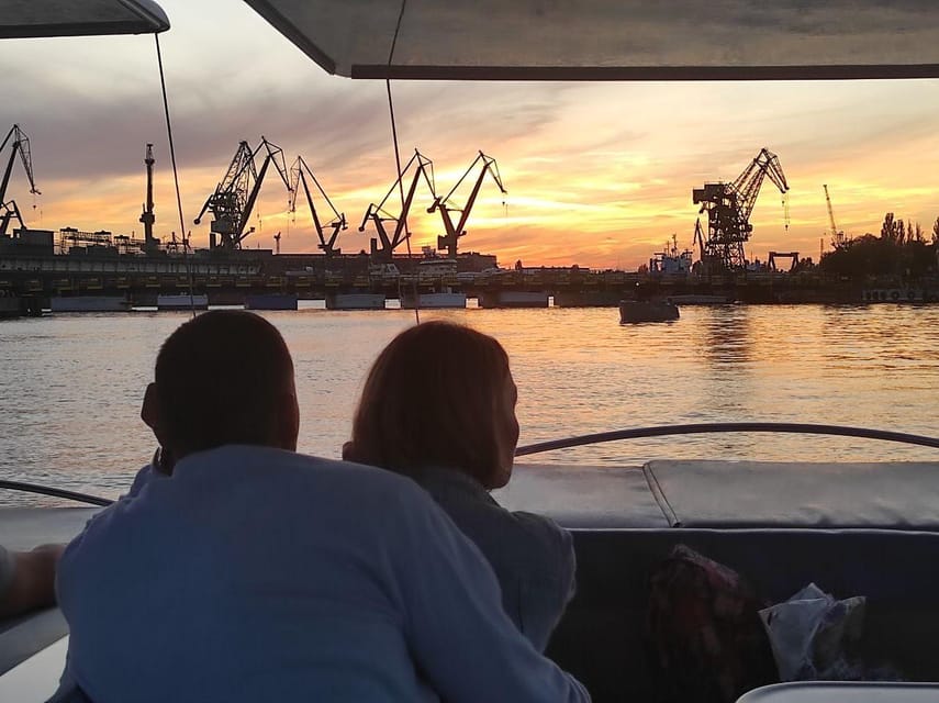 Gdańsk: Motława River Eco Cruise at Sunset with Prosecco - Who will enjoy this cruise most