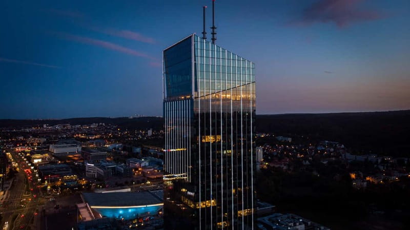 Gdańsk: Sky-High Views & Cocktail - Olivia Star Top Floor - The 32nd floor gives you the big picture