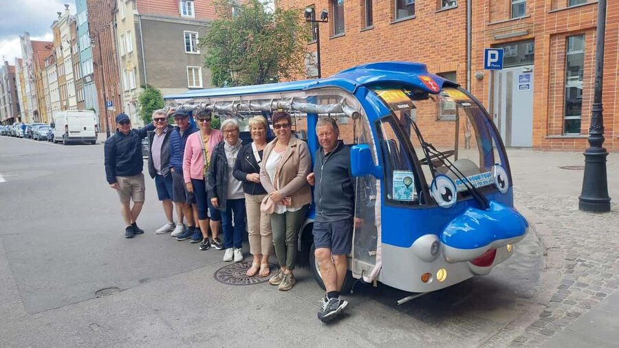 Gdansk:UNLIMITED beer incl. City Tour By Golf Cart - Beer, music, and the party atmosphere