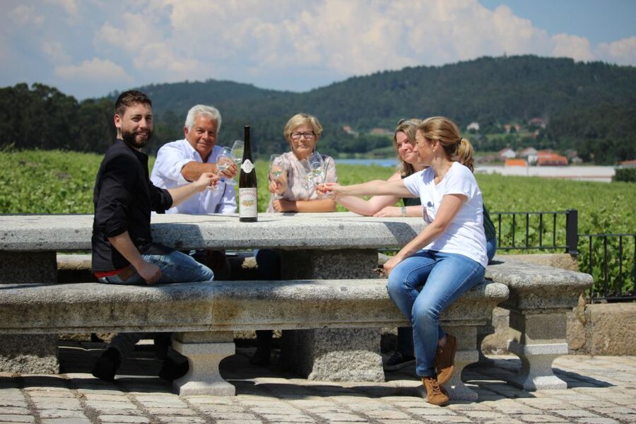 Granbazán Winery: Guided Tour and Wine Tasting - What $29 really buys you
