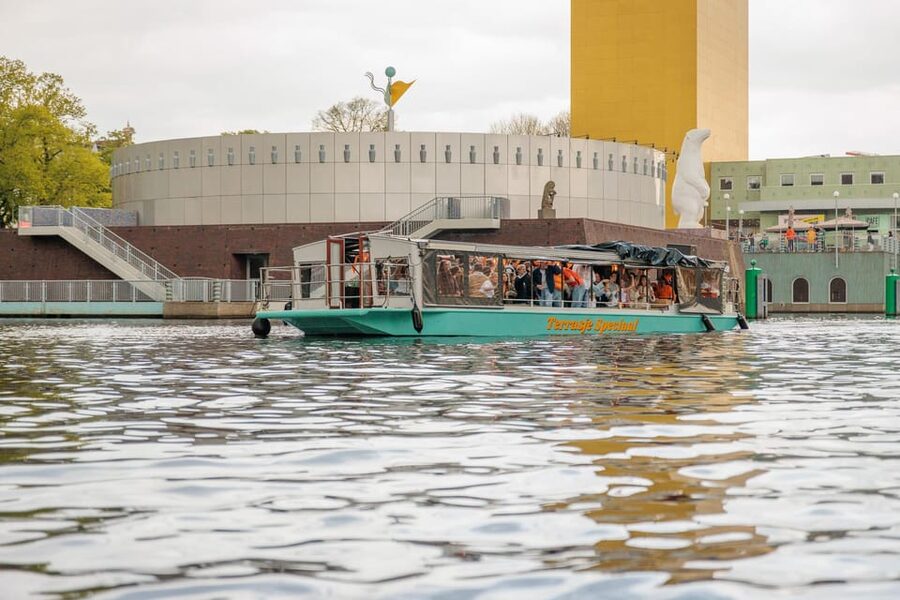 Groningen: Terrace Boat Experience with a Cozy Bar - A simple route with city views from the water