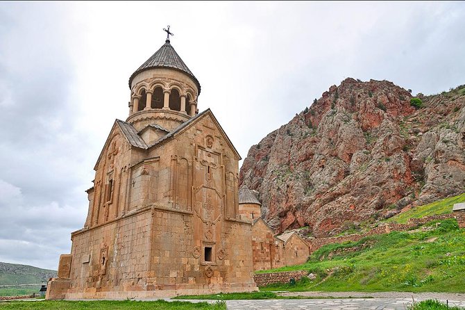 Group tour: Khor Virap, Noravank, Areni Winery and Cave - T’rchuneri Cave and Armenia’s ancient wine story