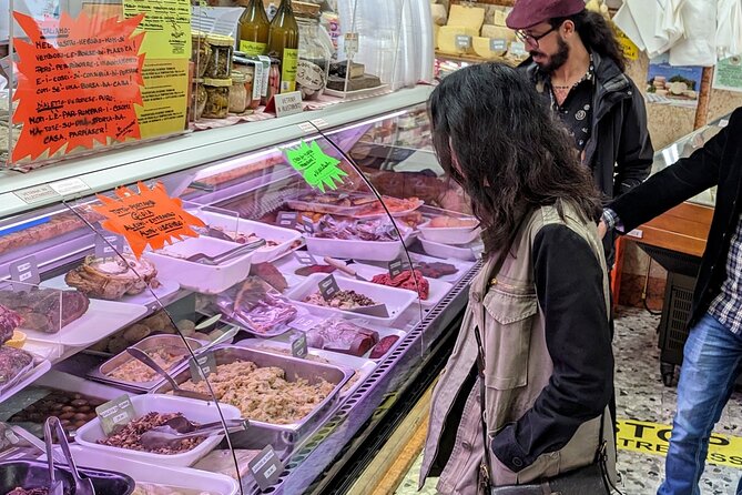 Guided Food Tour with Wine Tasting in Verona - Chocolate and Castelvecchio: sweet history with a city walk
