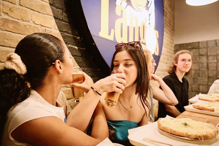 Guided Tipsy Food Tour with Drinks Included in Budapest - Key points at a glance