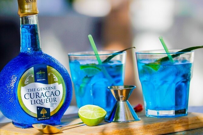 Guided Tour at the Curaçao Liqueur Distillery - Crowds, timing, and the limits of the experience