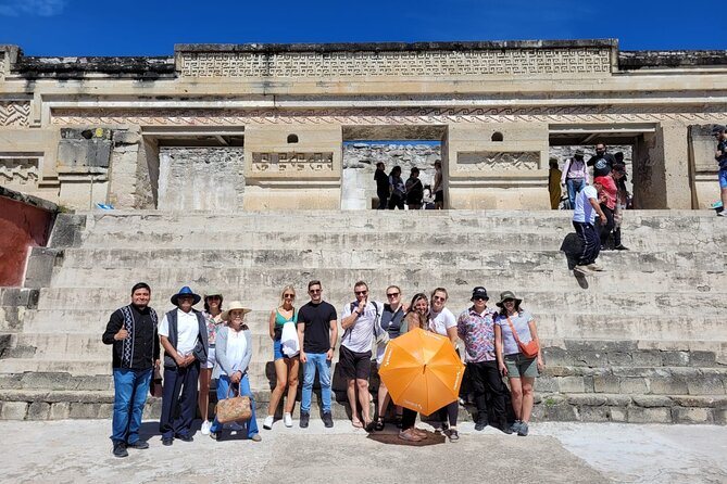 Hierve el Agua, Tule Tree, Mitla and Mezcal Distillery Tour - Teotitlán del Valle and the living craft of weaving