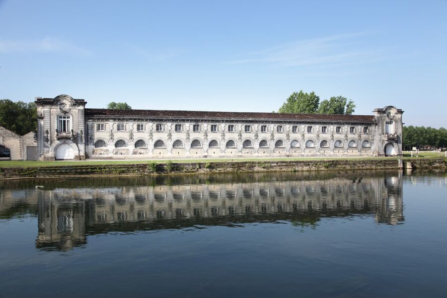 Jarnac: Braastad cognac discovery tour - Starting at 29 Quai Île Madame