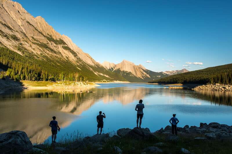 Jasper: Maligne Valley Wildlife & Spirit Island Cruise - Why Maligne Valley makes a strong first day in Jasper