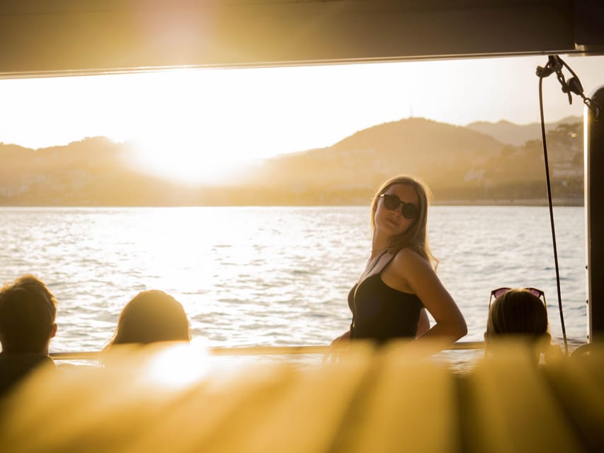 Jávea: 90-Minute Sunset Cruise with Glass of Cava - Key points to know before you book