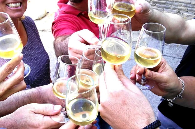 Jerez: 1.5-Hour Sherry Winery and Tasting Tour - Entering the bodega and meeting the Tío Pepe tradition