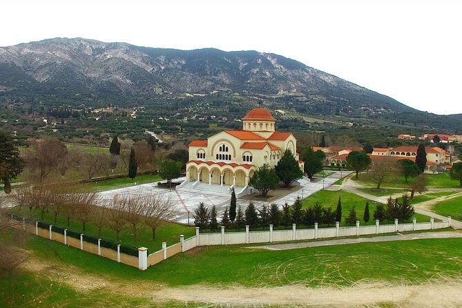 Kefalonia Island Bus Tour- Wine Tasting, Melissani & Fiscardo - Drogarati Cave and the extra entrance fee