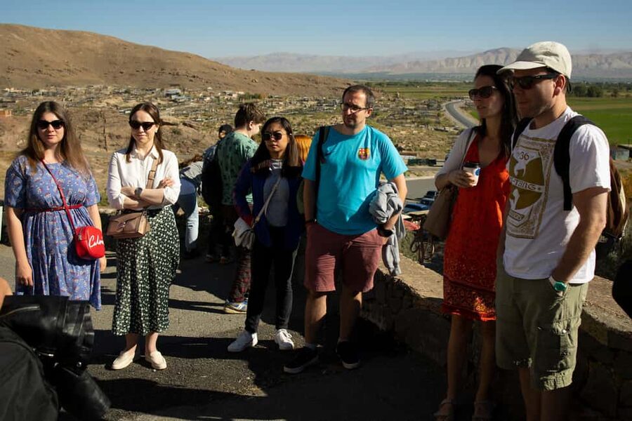 Khor Virap, Noravank and Birds' Cave Trip with Wine Tasting - Lunch near Yeghegnadzor