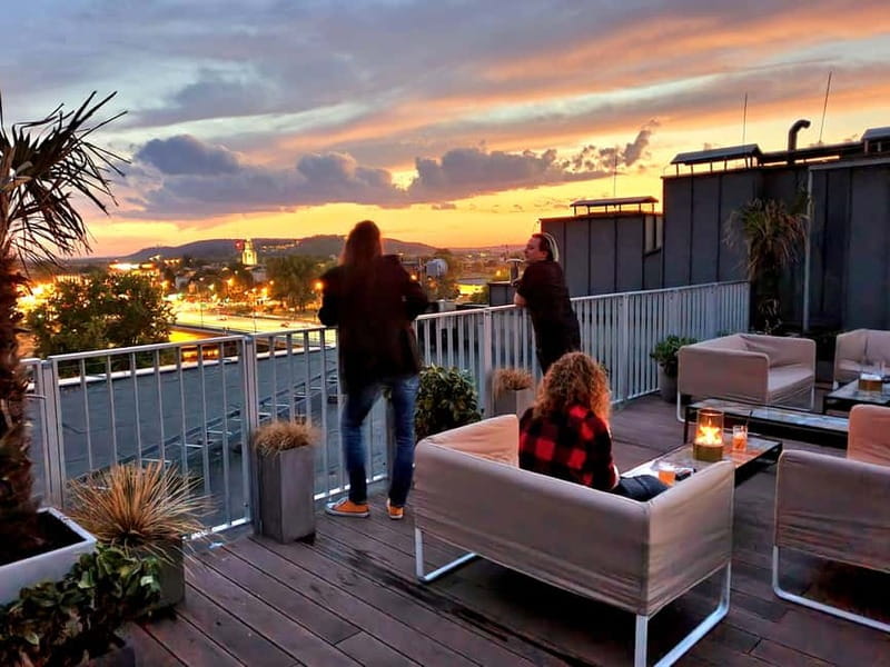 Krakow: Hidden Rooftop Bar Reservation with 1 Cocktail - Your first two hours on the rooftop