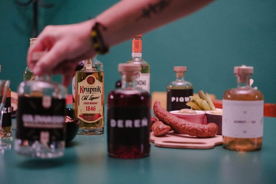 Krakow: Vodka Tasting in Hidden Bar - Key points to know before booking