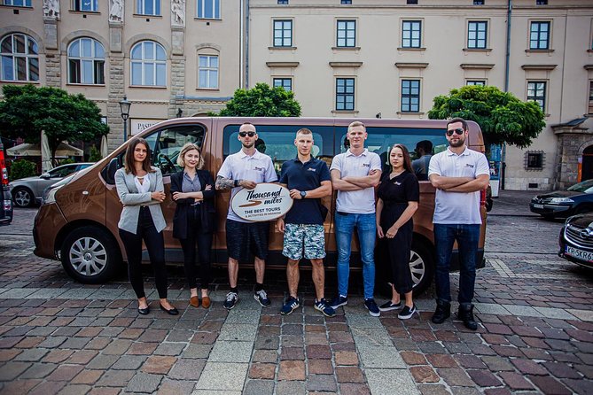 Krakow–Zakopane: Cable Car, Chocholow Baths, Cheese & Vodka - Chochołów wooden houses and a short village visit