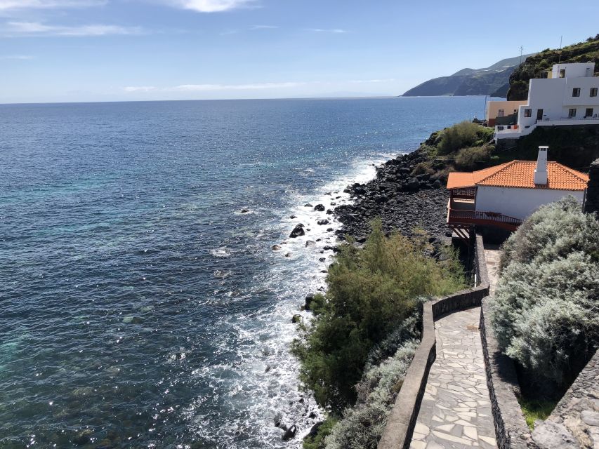 La Palma: North Island Bus Tour with Ron Aldea Distillery - Mirador de la Montaña and the Salto del Enamorado story