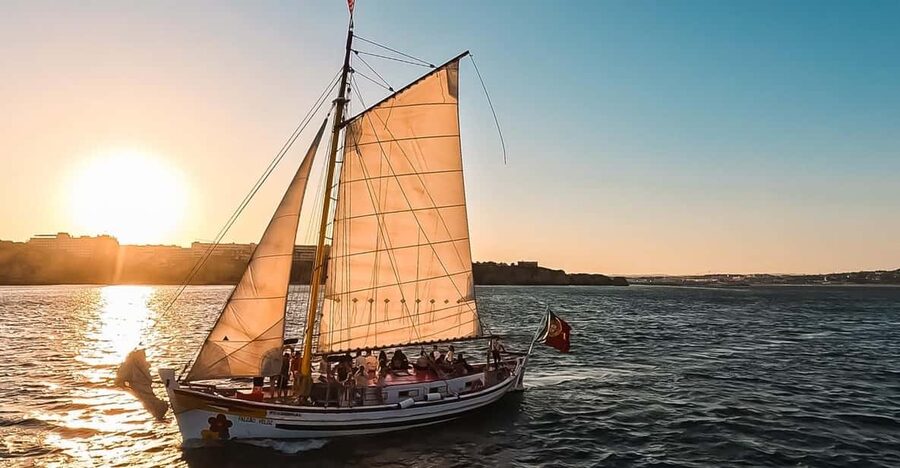 Lagos: Sunset Sail aboard a Traditional Boat with Prosecco - Seeing the Lagos coast from the Atlantic