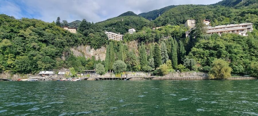Lake Como: Shared Boat Tour with Prosecco Aperitif - Villa d’Este, Cernobbio, and the western shore