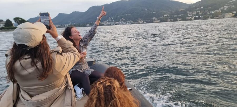 Lake Como: Shared Boat Tour with Prosecco Aperitif - Villa Versace, Villa Pizzo, and the eastern shore