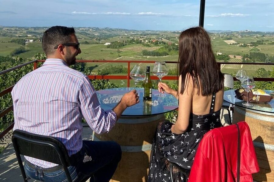 Langhe & Monferrato: Vineyard Tour and Wine Tasting - Key points to know before you book