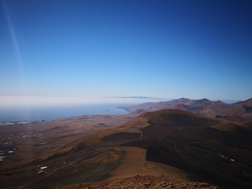 Lanzarote: La Geria Vineyards Hiking Tour - Why La Geria’s vineyards are worth your morning