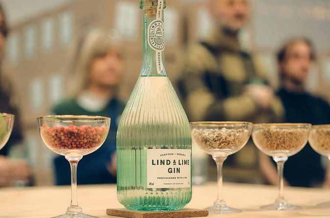 Lind and Lime Gin Distillery Tour and Tasting - Mixing a Gimlet at the end