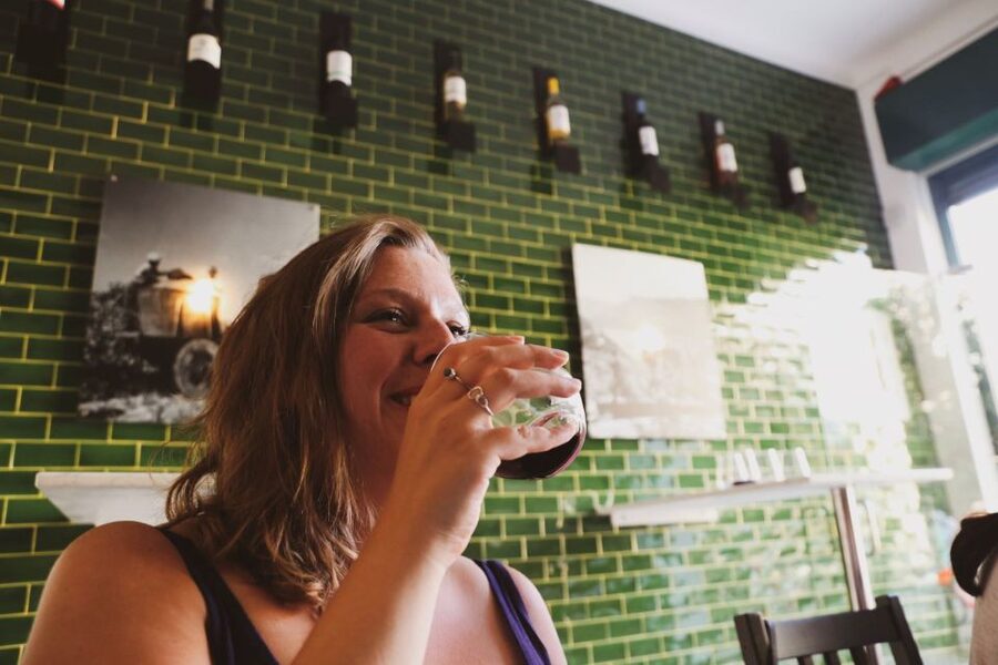 Lisbon: 1-Hour Portuguese Wine Tasting Session - Three Wines, Three Portuguese Regions