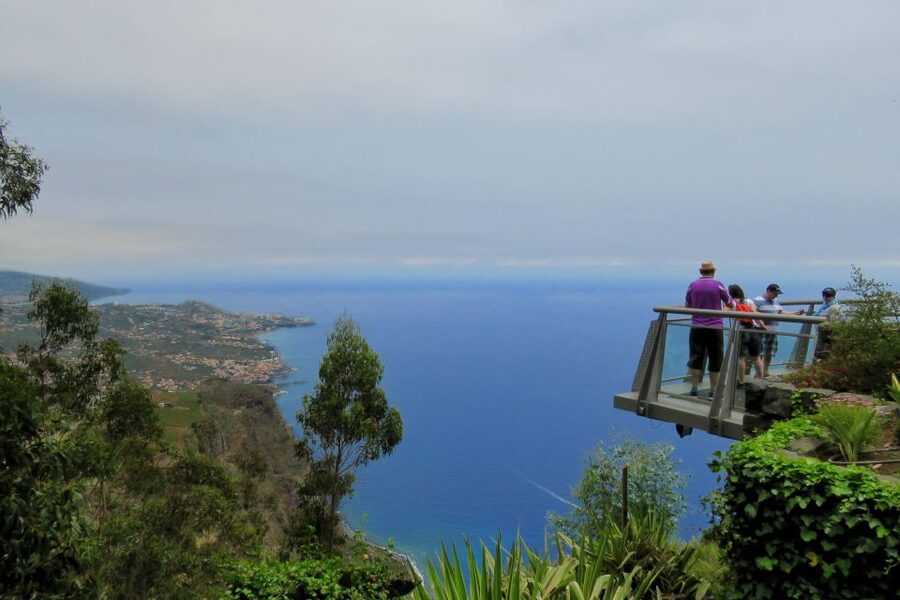 Madeira: Wine & Tapas, Cabo Girão Skywalk 4x4 Jeep Adventure - The off-road ride: fun, noisy, and not for everyone