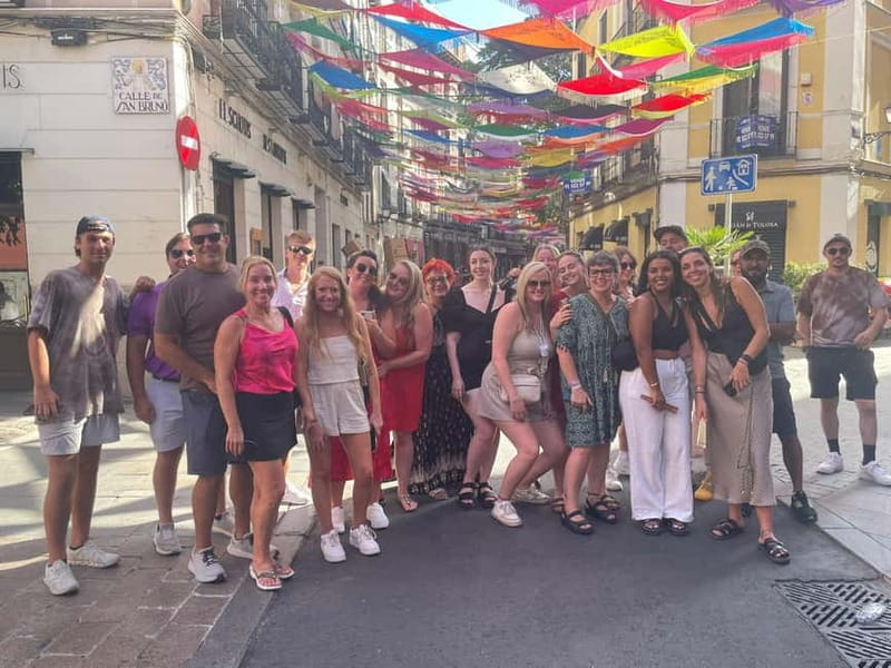 Madrid: Tapas & Wine Tour with Visit to a Rooftop - Las Letras, the first taste of Madrid