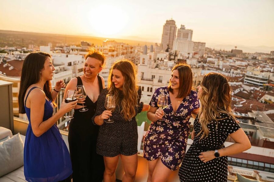 Madrid: Tapas & Wine Tour with Visit to a Rooftop - Practical details worth knowing before you book