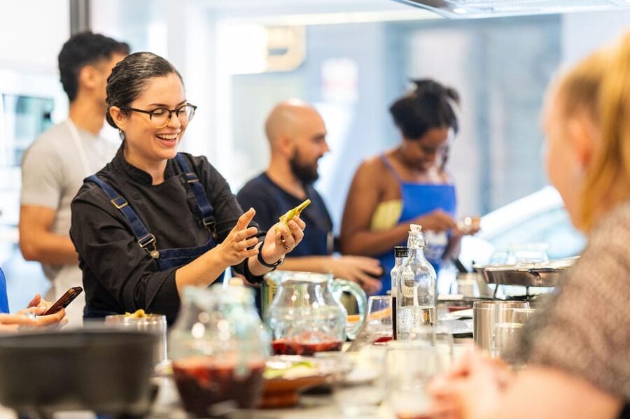 Málaga: Spanish Cooking Workshop with Paella and Sangria - Dietary needs and practical comfort
